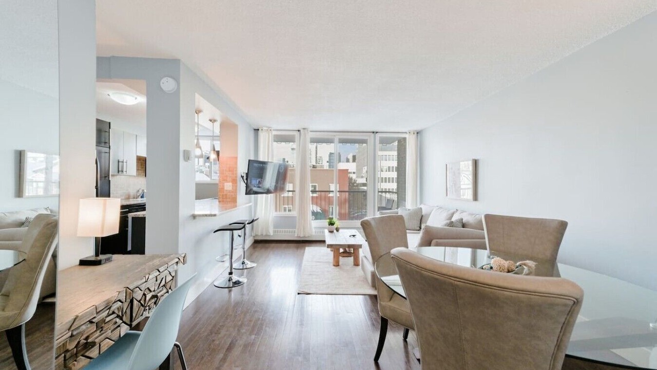 Photo of Livingroom in Southwest Calgary