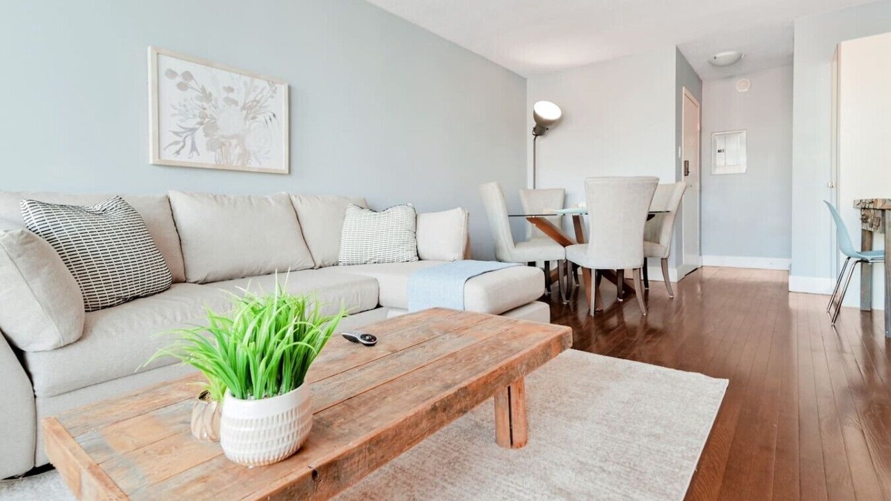 Photo of Livingroom in Southwest Calgary