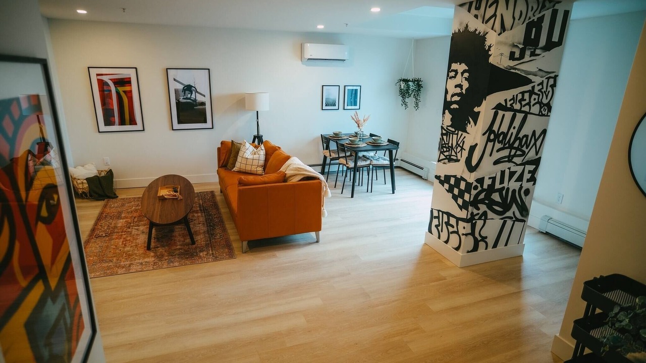 Photo of Livingroom in North End
