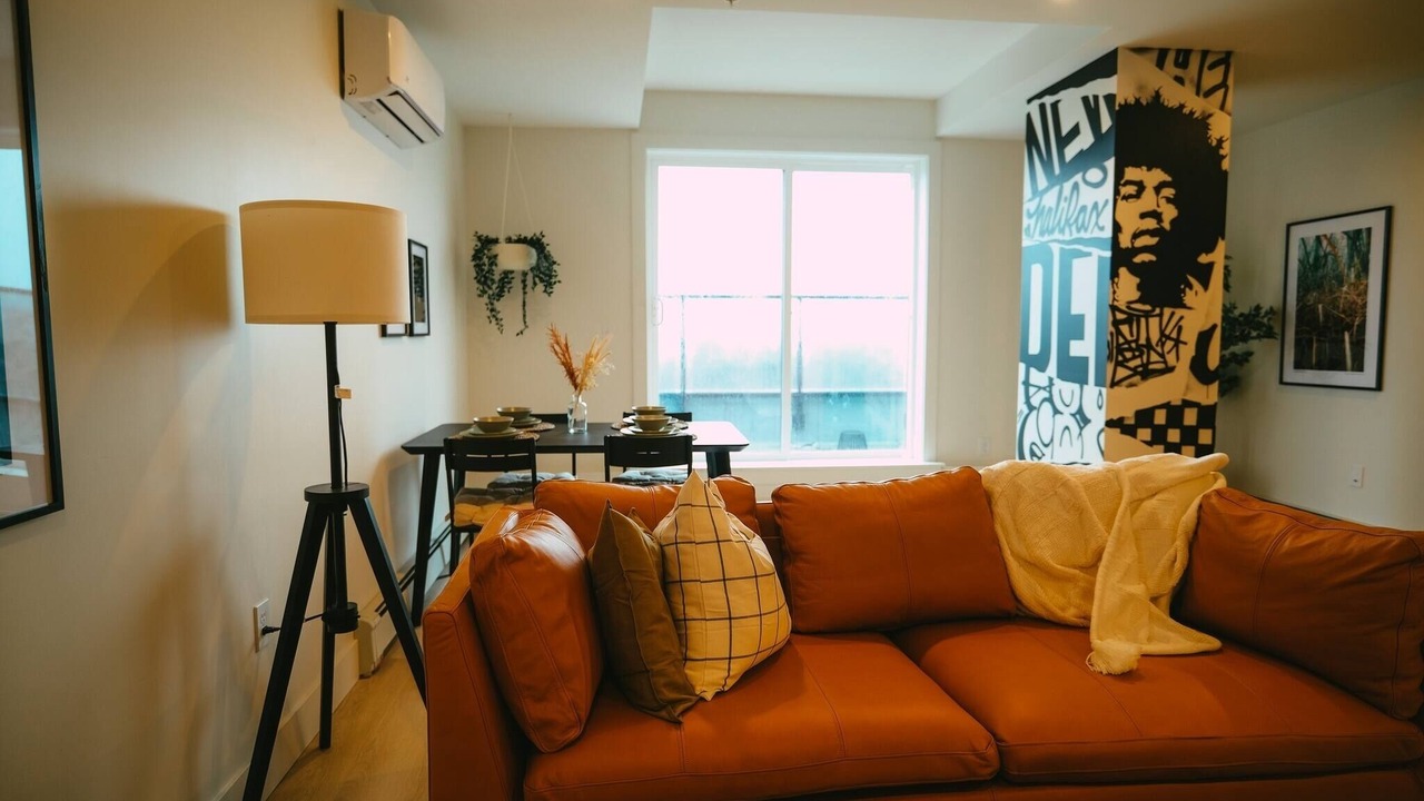 Photo of Livingroom in North End