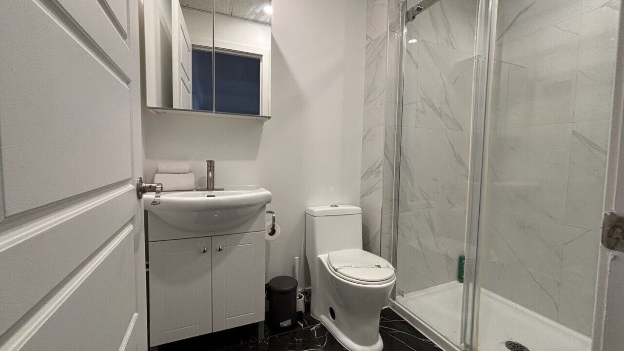 Photo of Bathroom in Plateau Mont Royal