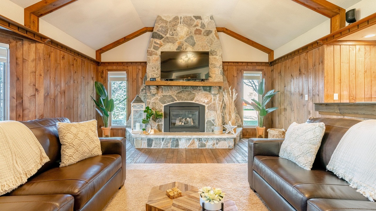 Photo of Livingroom in Ruthven