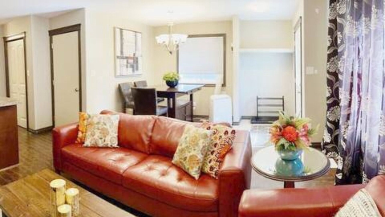 Photo of Livingroom in Northwest Edmonton