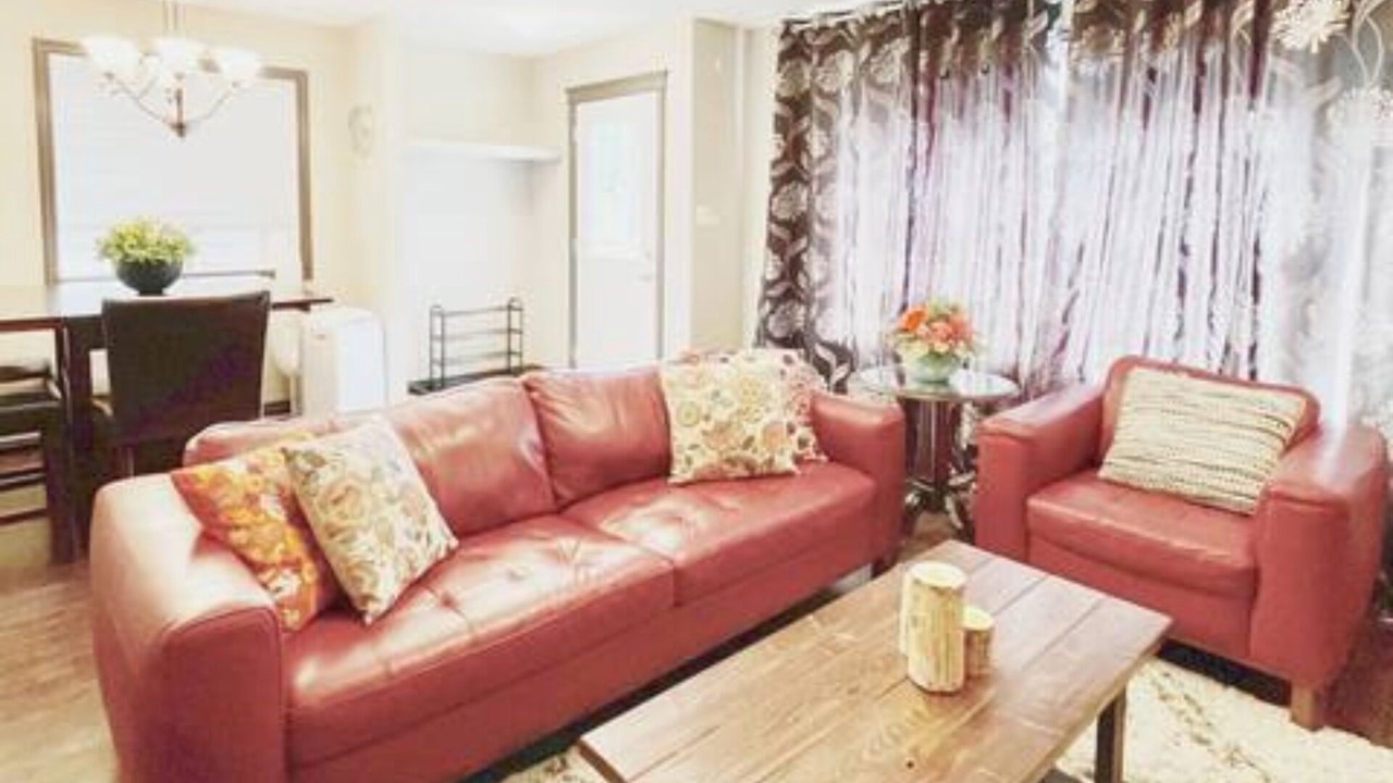 Photo of Livingroom in Northwest Edmonton