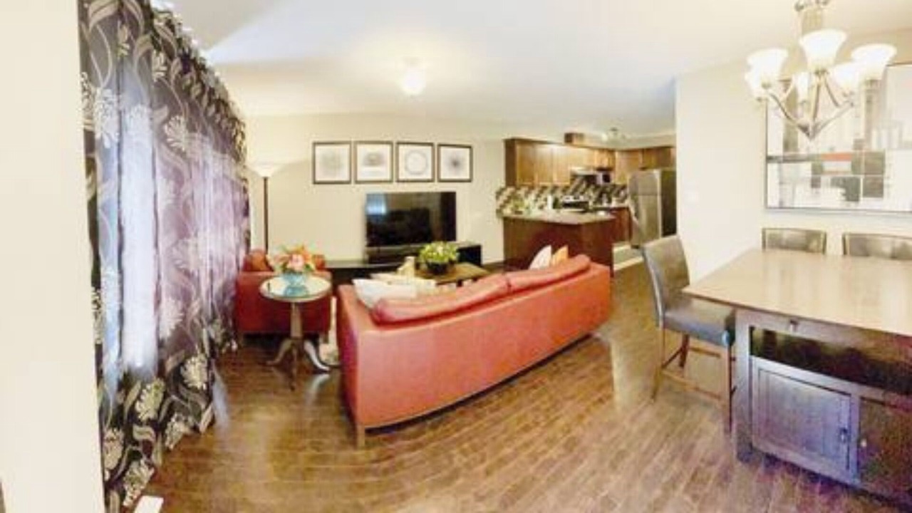 Photo of Livingroom in Northwest Edmonton