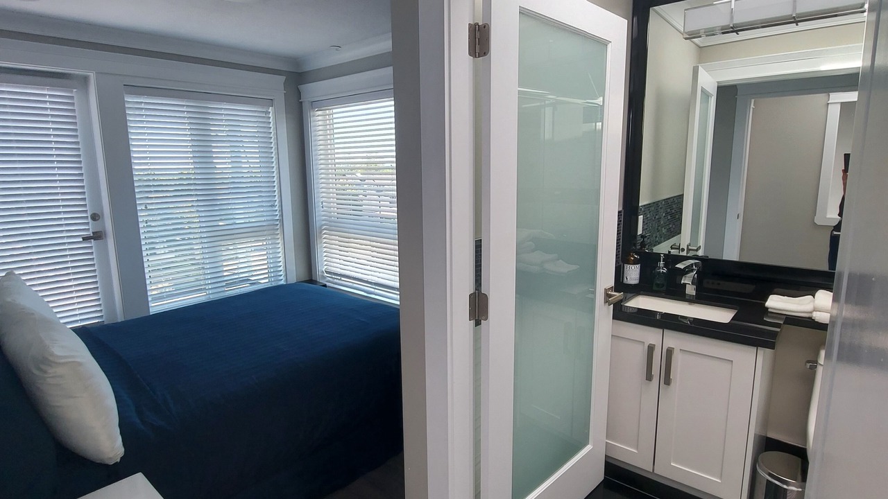 Photo of Bedroom in East Side