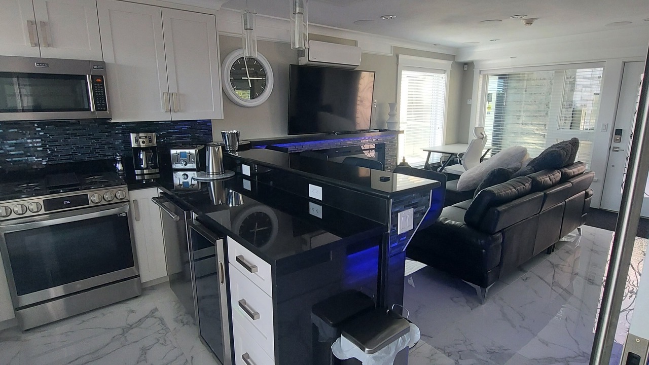 Photo of Kitchen in East Side