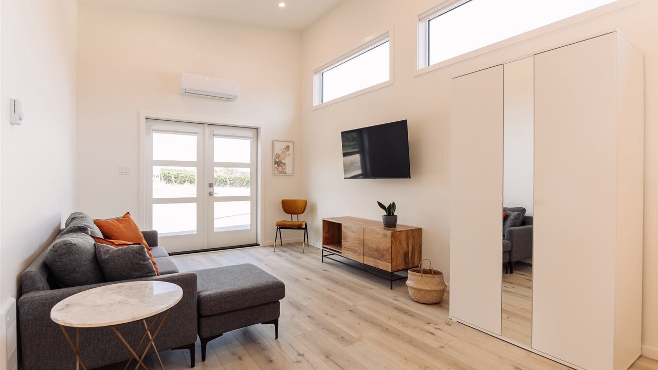 Photo of Livingroom in Osoyoos