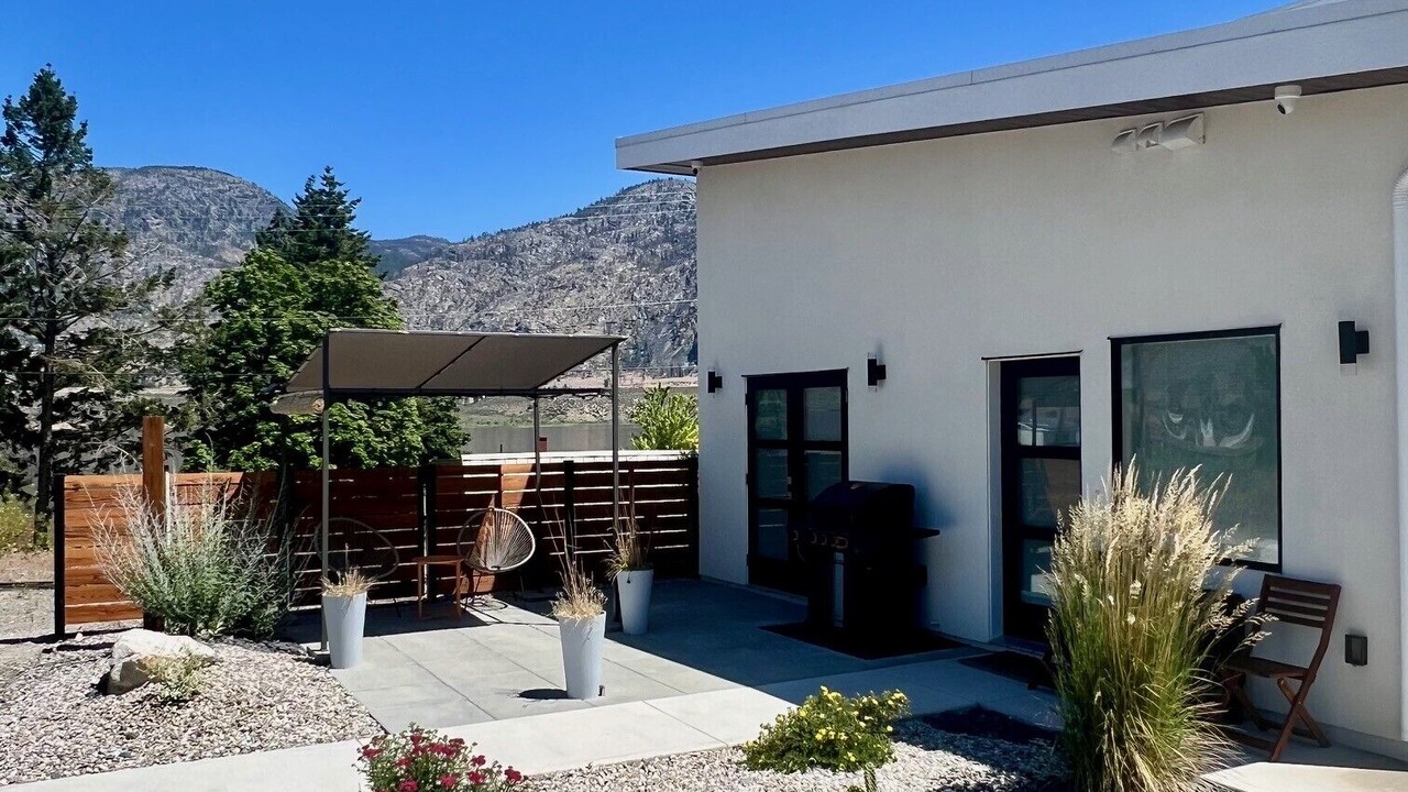 Photo of Others in Osoyoos