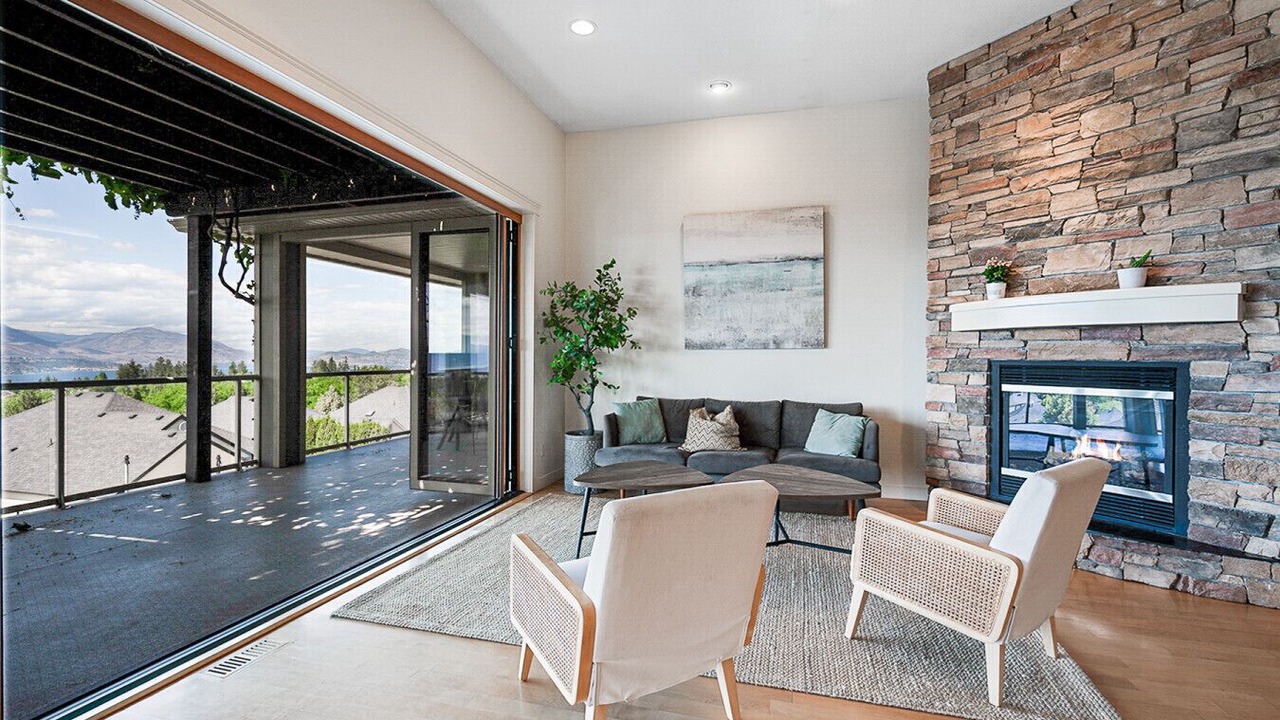 Photo of Livingroom in Southwest Mission