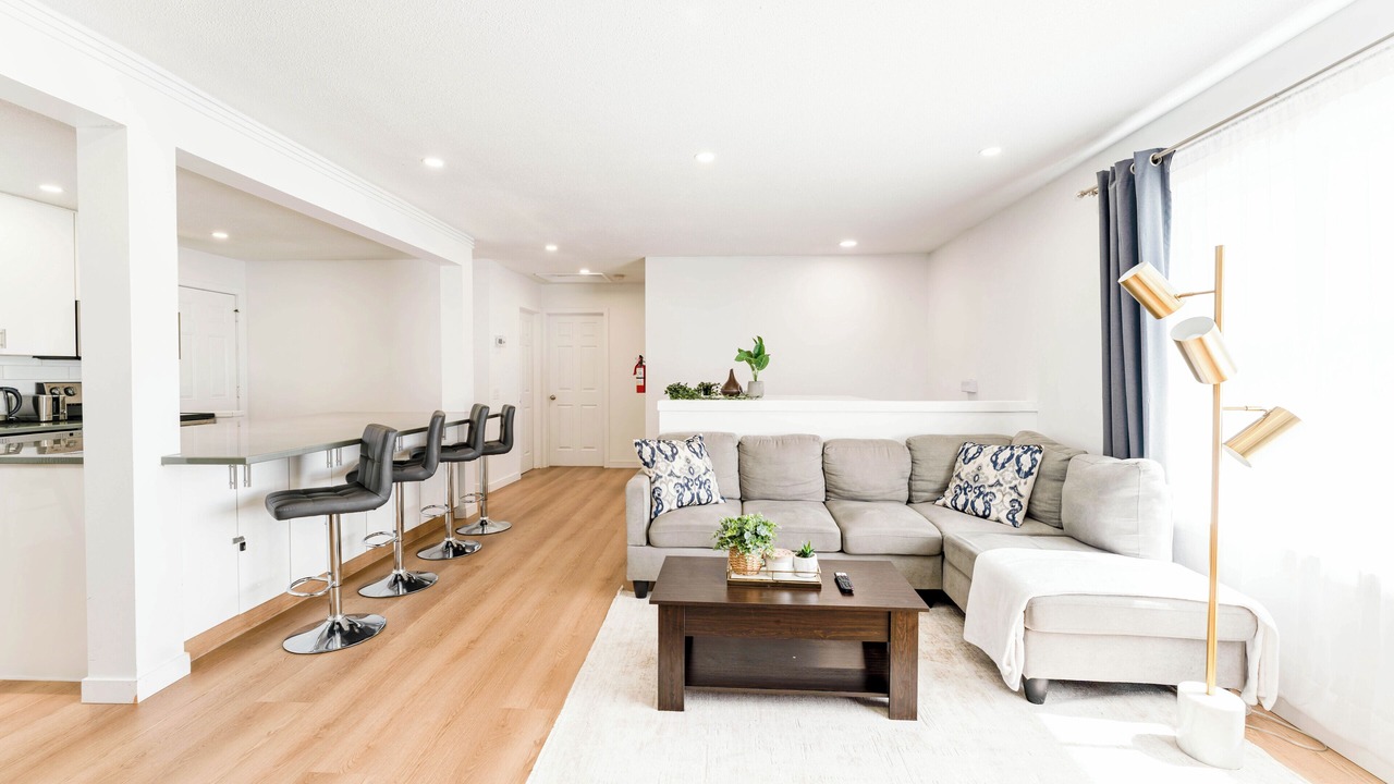 Photo of Livingroom in Southeast Calgary