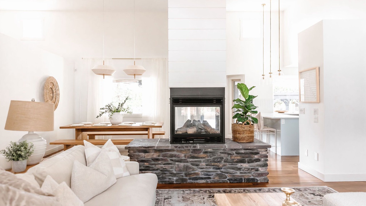 Photo of Livingroom in Lower Mission