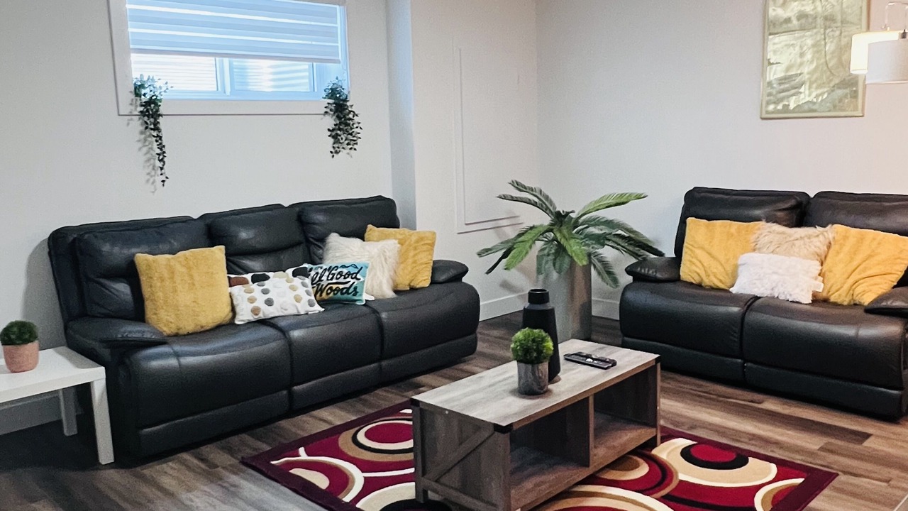 Photo of Livingroom in Northeast Edmonton