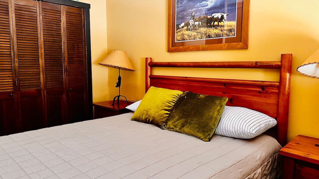 Photo of Bedroom in Okanagan-Similkameen