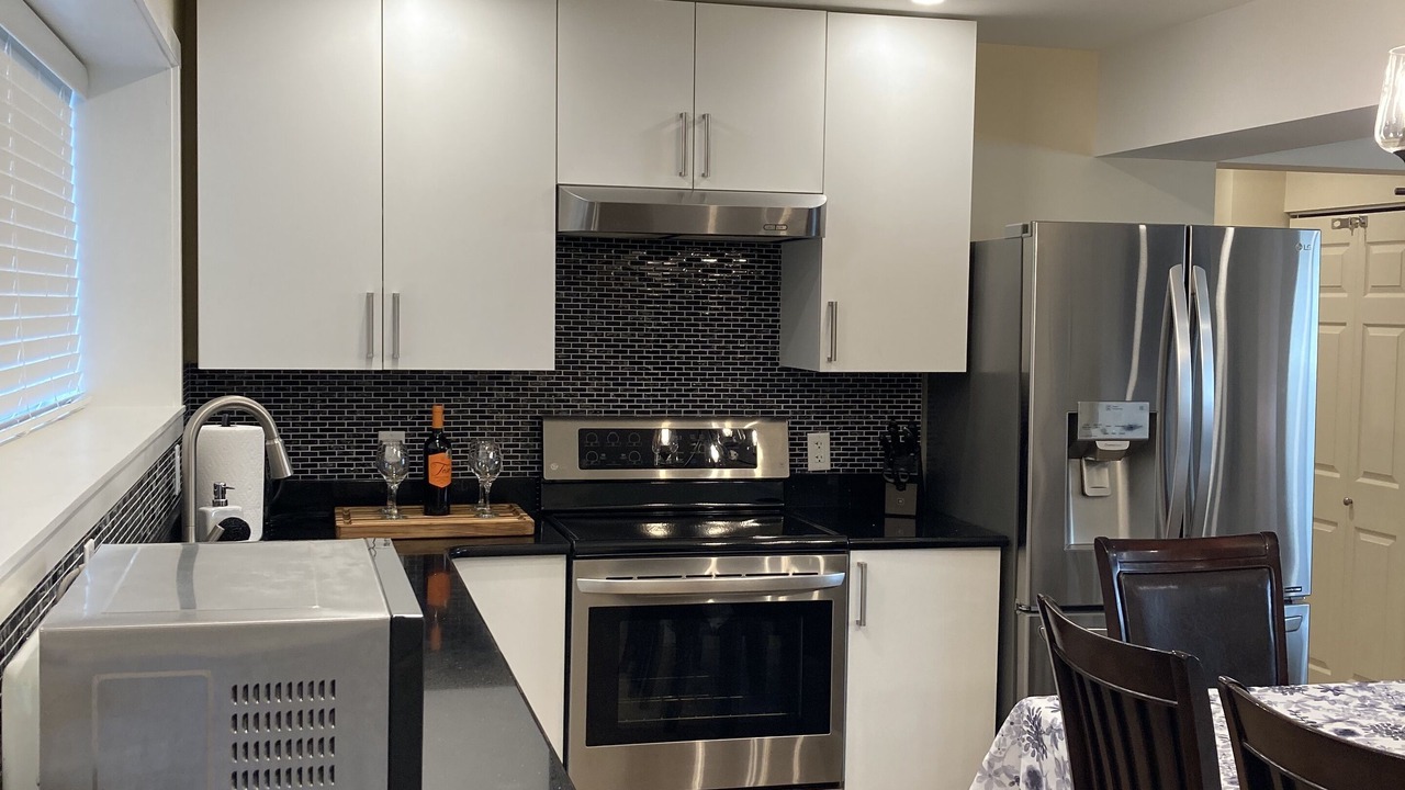 Photo of Kitchen in Okanagan-Similkameen