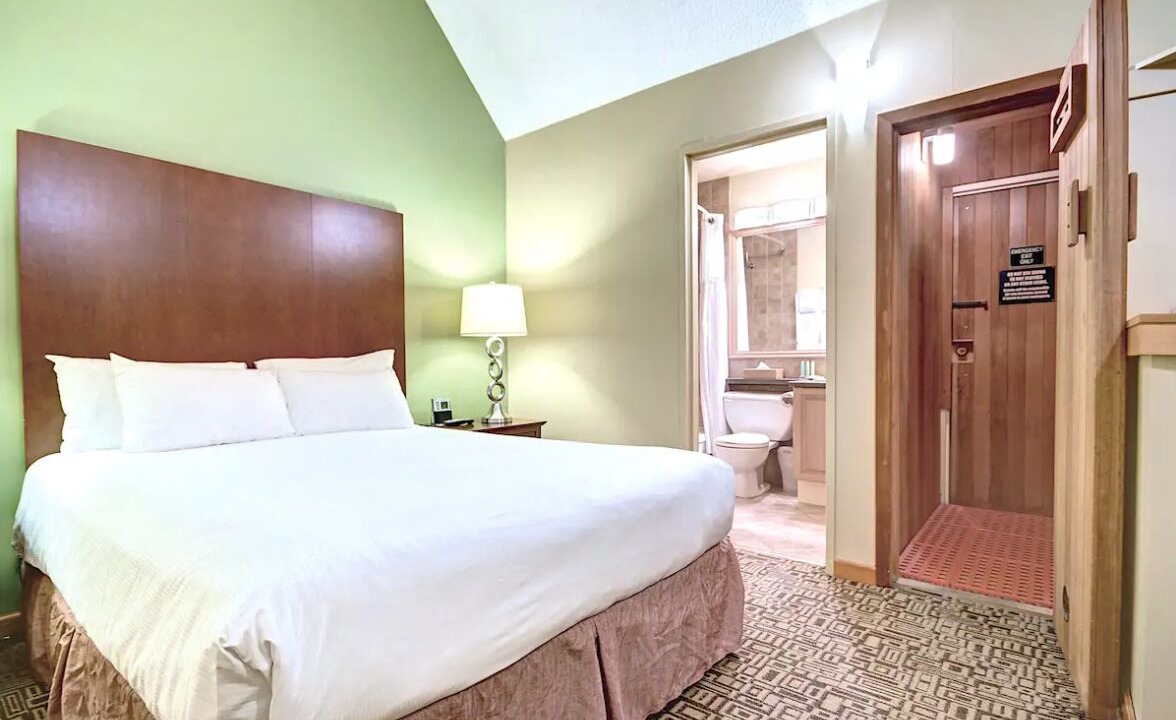 Photo of Bedroom in Whistler Village