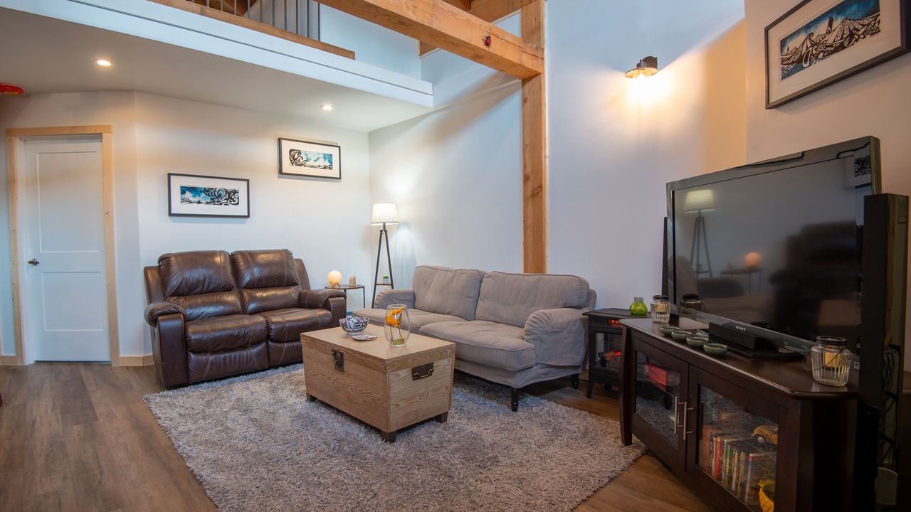 Photo of Livingroom in Buffalo Narrows