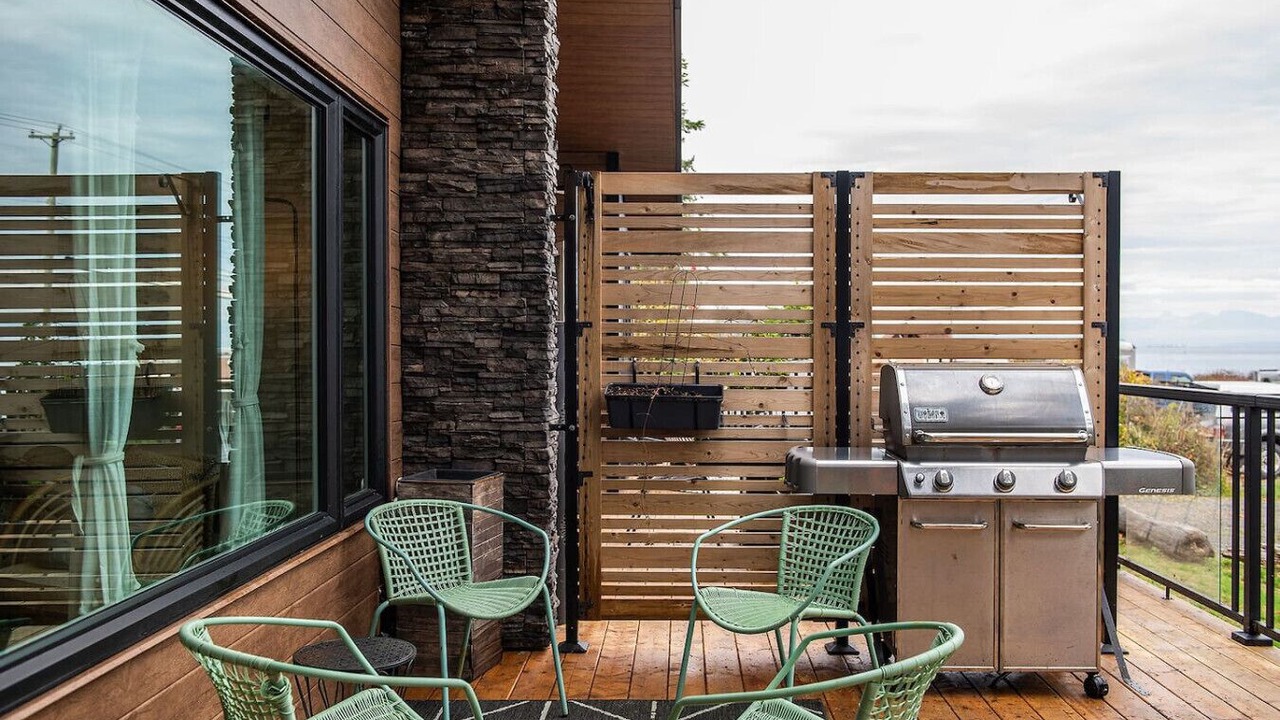 Photo of Patio Balcony in Campbell River