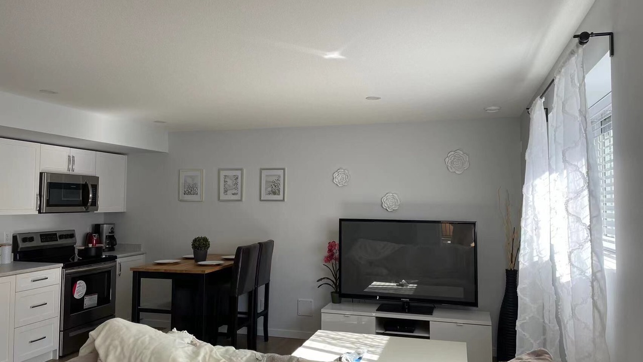 Photo of Livingroom in Surrey