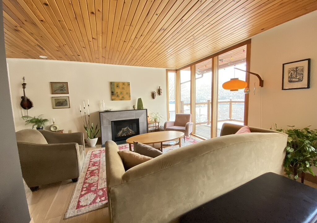 Photo of Livingroom in Nelson