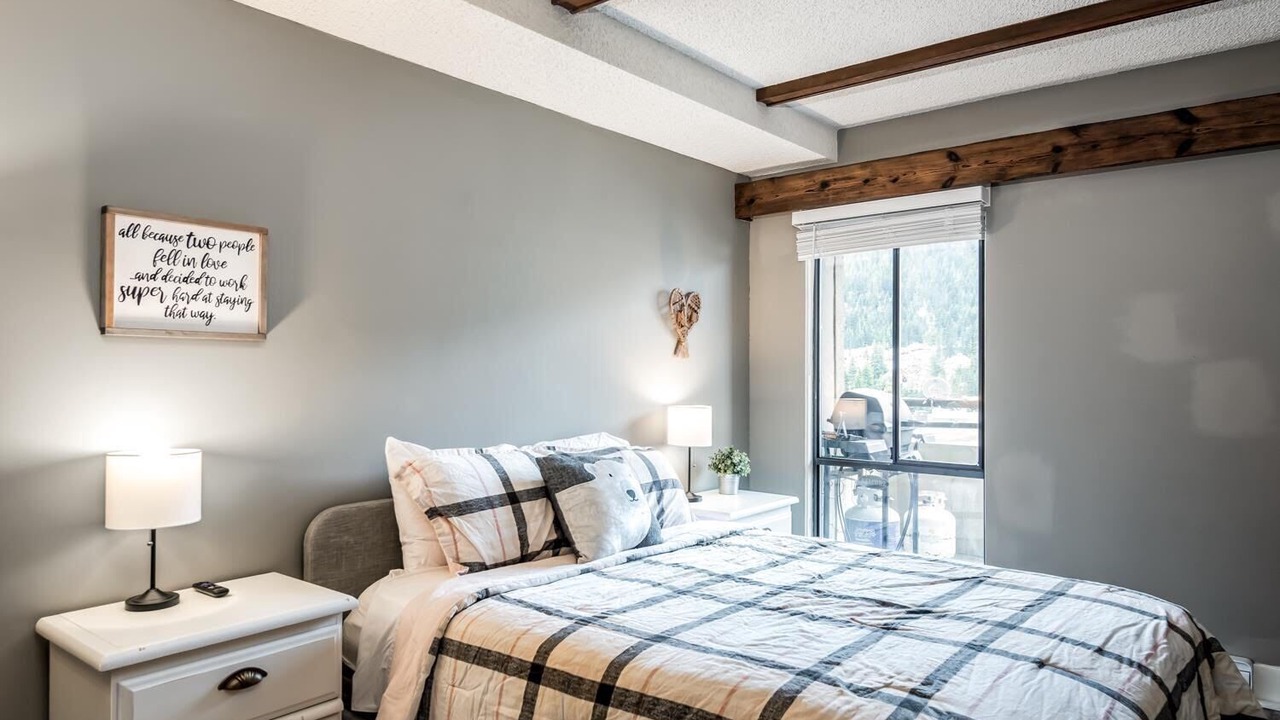 Photo of Bedroom in Hemlock Valley