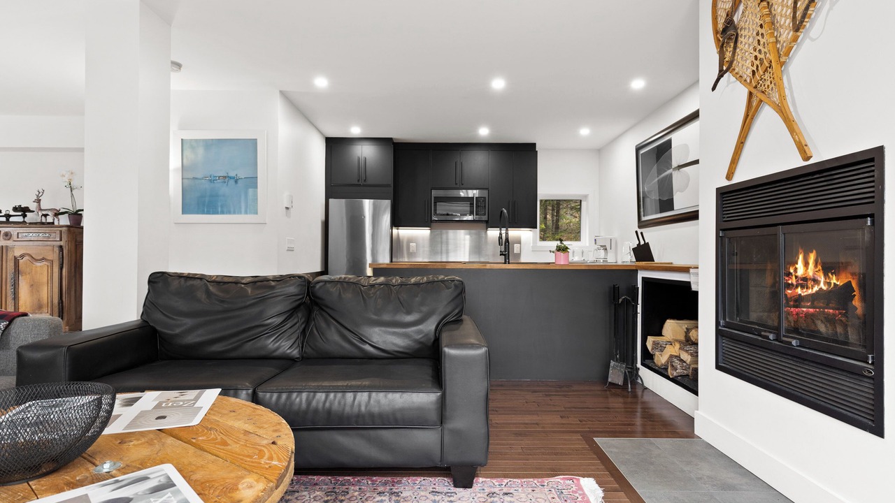 Photo of Livingroom in Lac Beauport