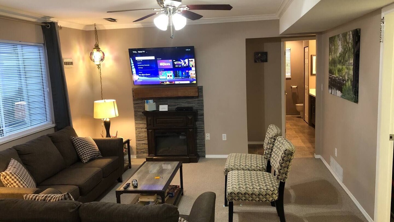 Photo of Livingroom in Maple Ridge