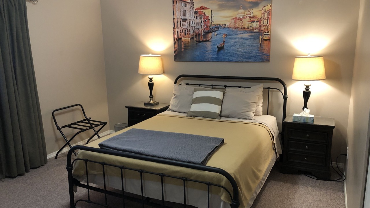 Photo of Bedroom in Maple Ridge