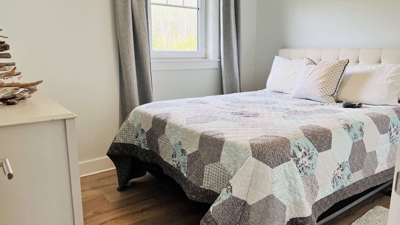 Photo of Bedroom in Baddeck