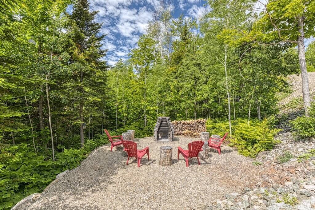 Photo of Livingroom in Saint-Joseph-de-la-Rive