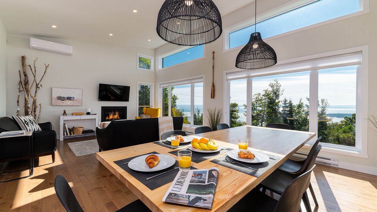 Photo of Livingroom in Saint-Joseph-de-la-Rive