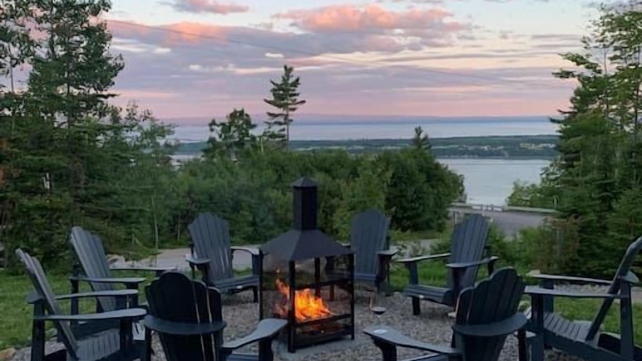 Photo of Livingroom in Saint-Joseph-de-la-Rive