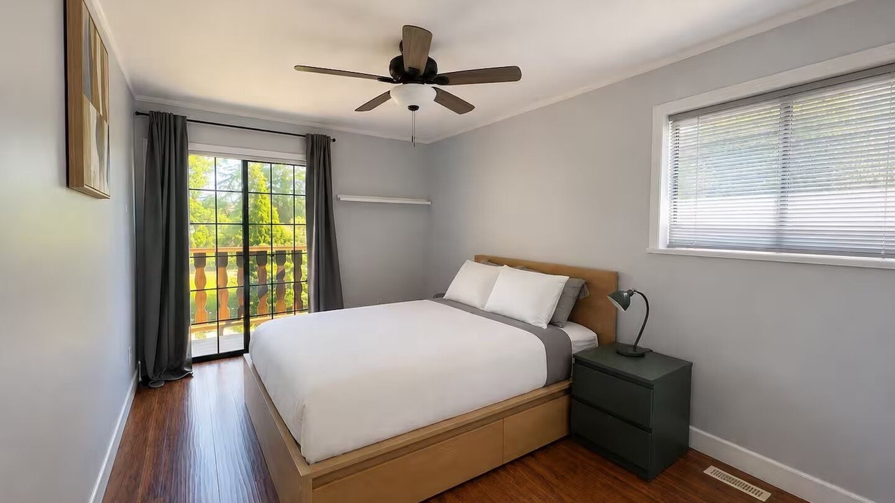 Photo of Bedroom in Willoughby