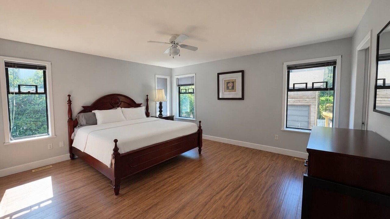 Photo of Bedroom in Willoughby