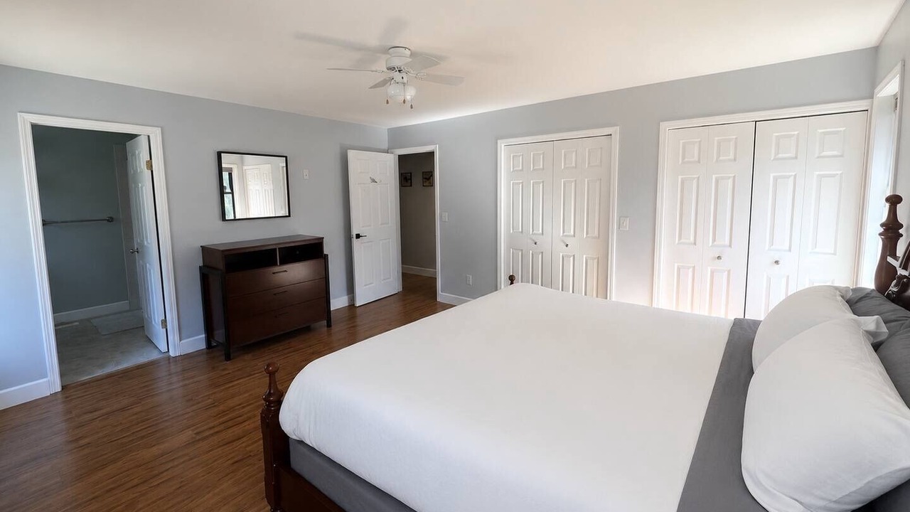 Photo of Bedroom in Willoughby