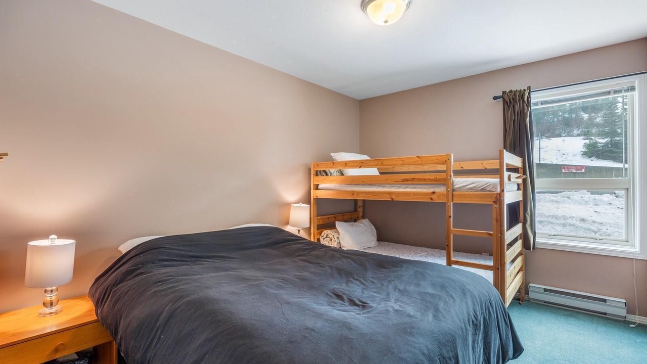 Photo of Bedroom in Courtenay