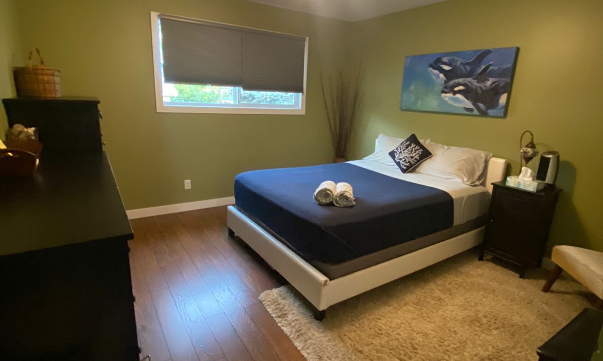 Photo of Bedroom in Okanagan-Similkameen