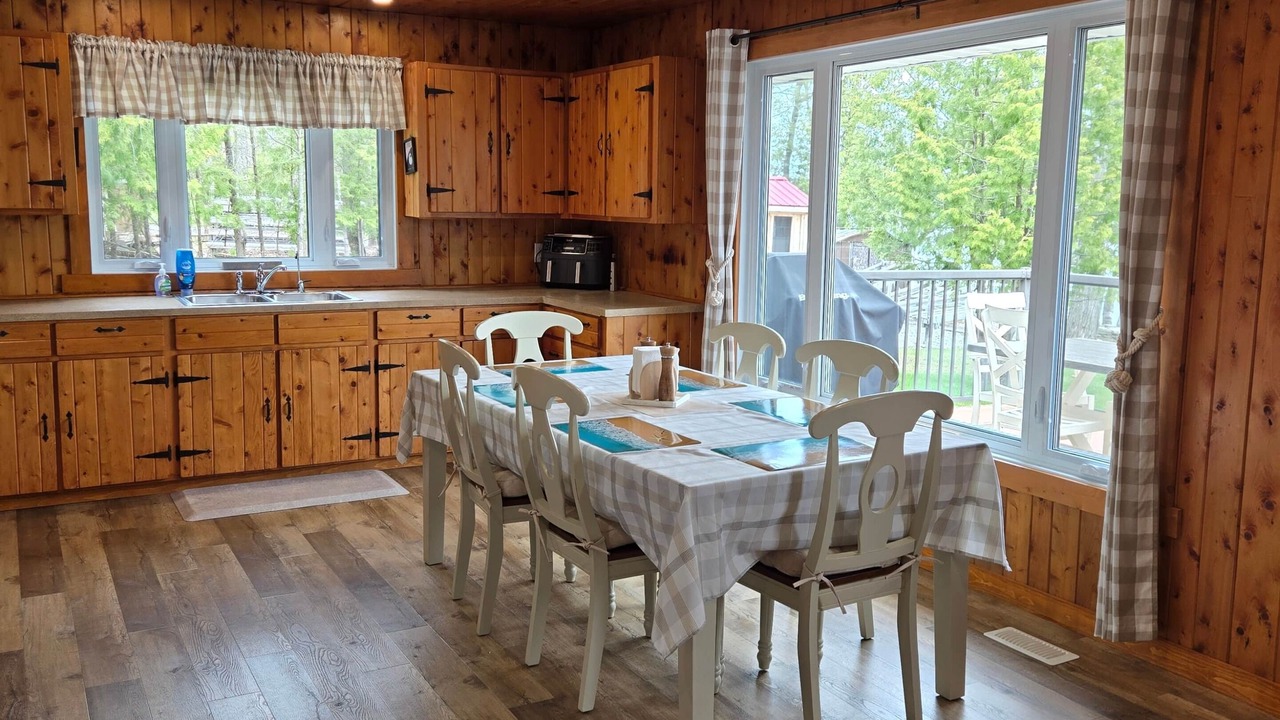Photo of Others in Manitoulin District