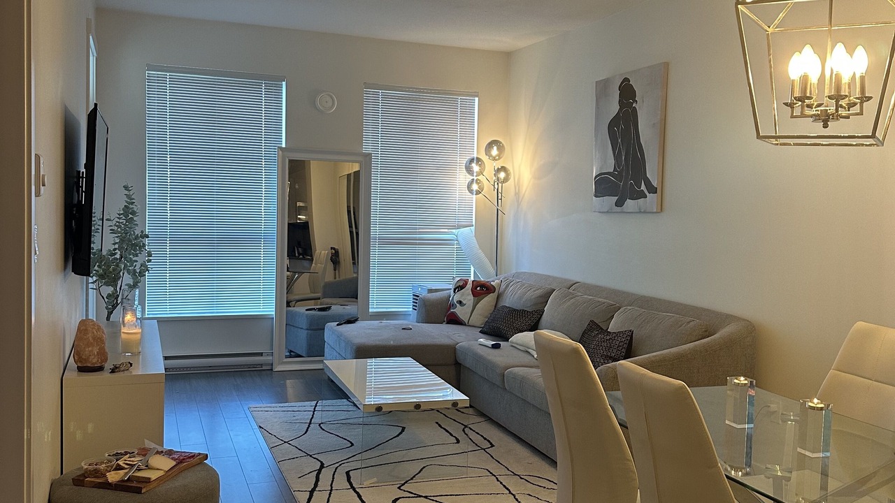 Photo of Livingroom in Surrey