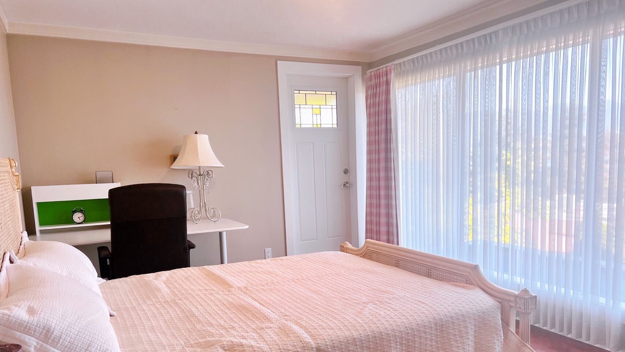 Photo of Bedroom in West Point Grey