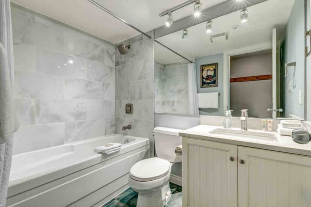 Photo of Bathroom in Upper Village