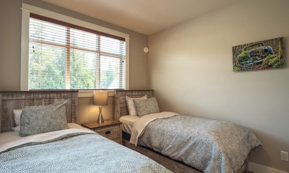 Photo of Bedroom in Port Renfrew