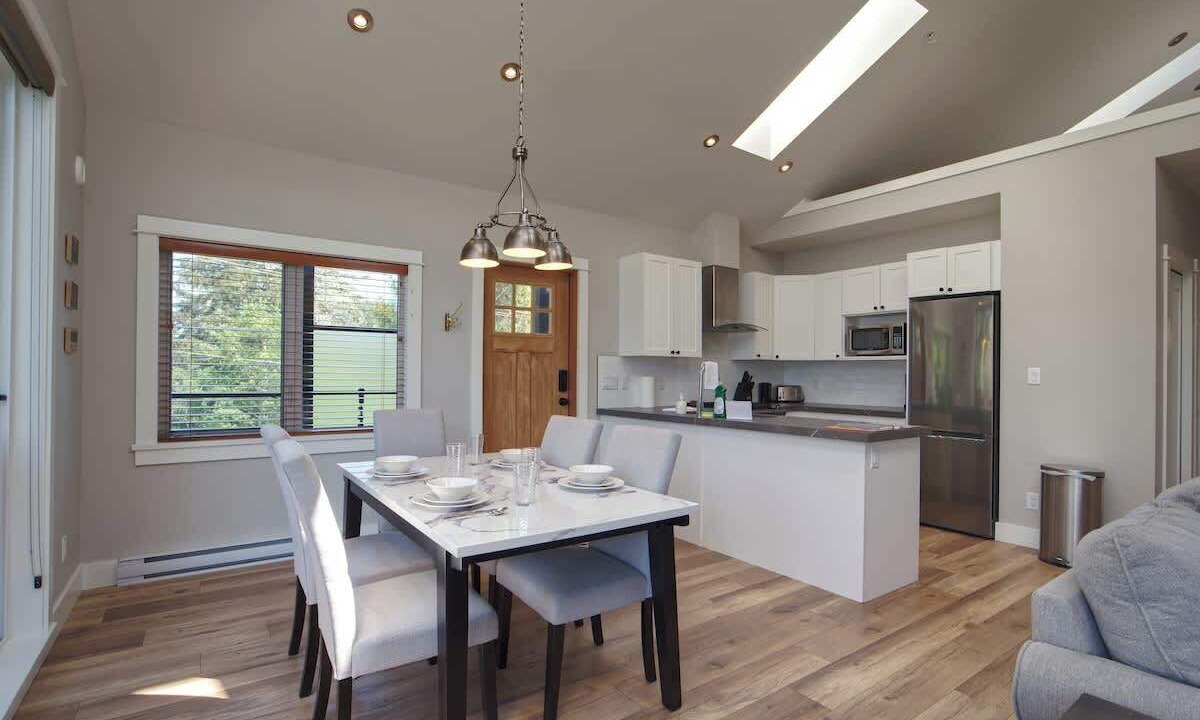 Photo of Kitchen in Port Renfrew