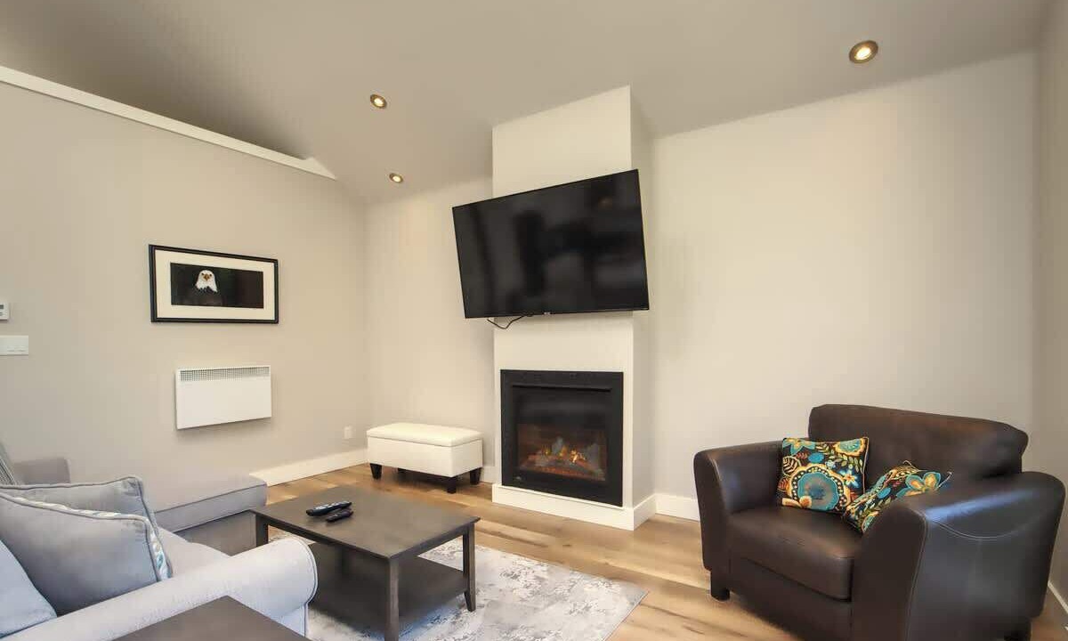 Photo of Livingroom in Port Renfrew