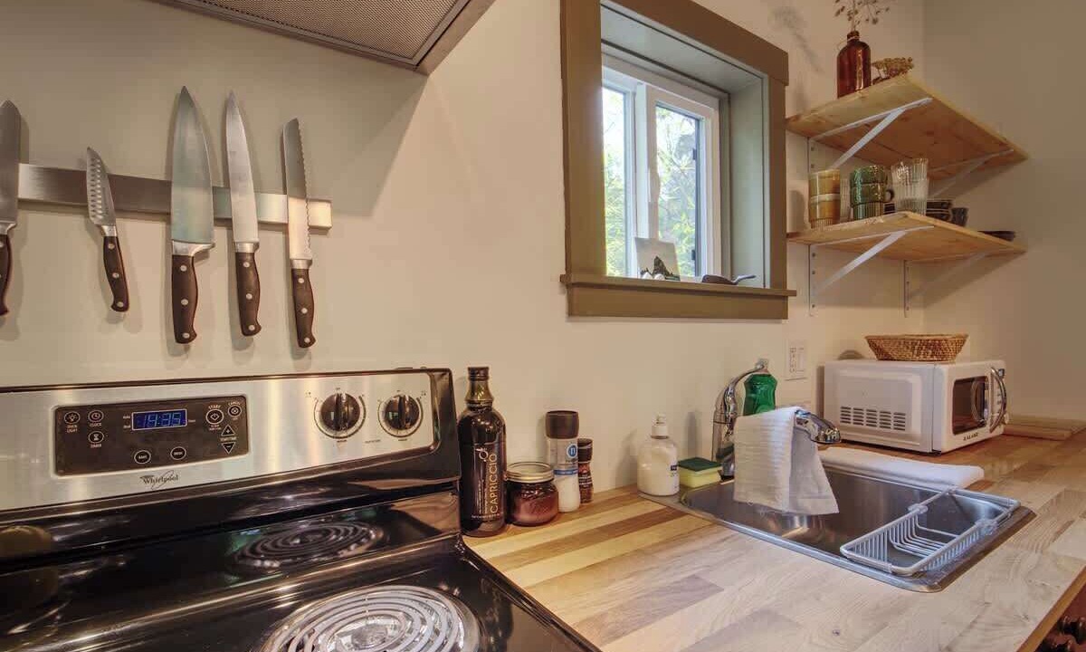 Photo of Kitchen in Port Renfrew