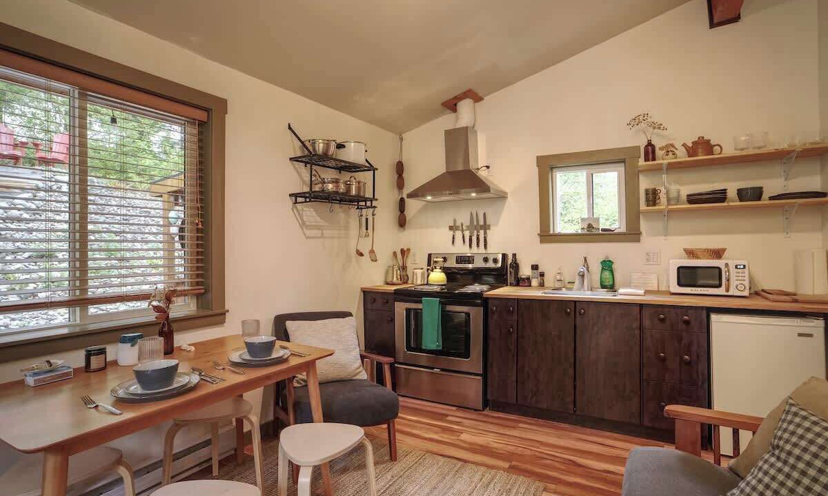 Photo of Kitchen in Port Renfrew
