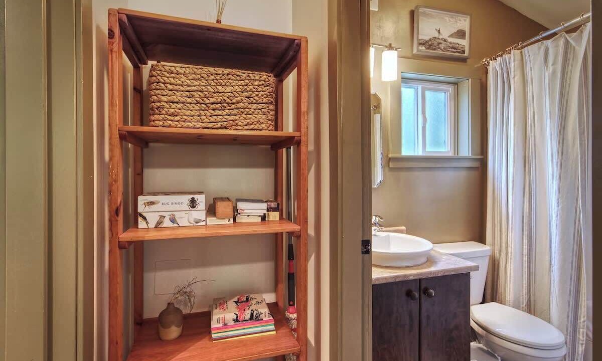 Photo of Bathroom in Port Renfrew