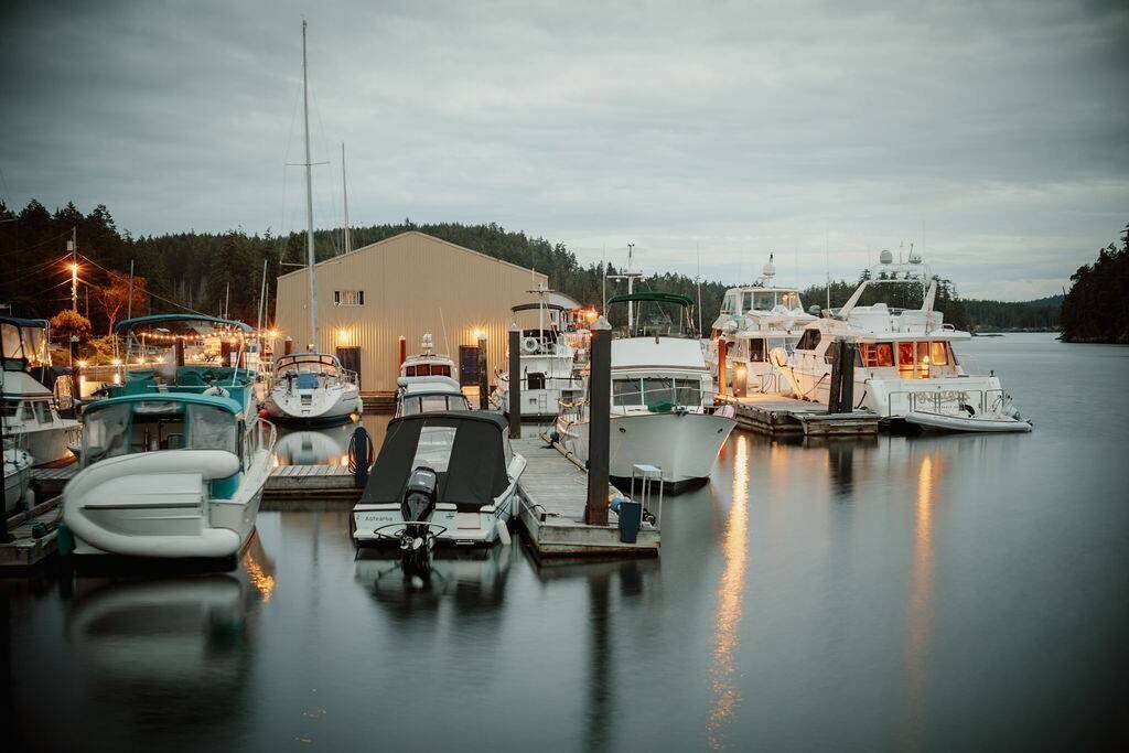 Photo of Others in Halfmoon Bay