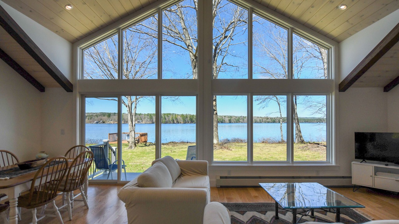 Photo of Livingroom in Harrison