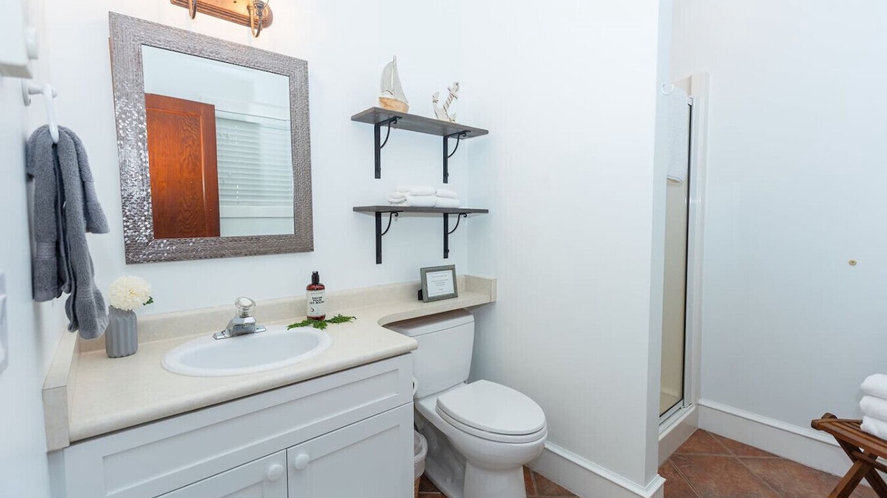Photo of Bathroom in Regional District of Nanaimo